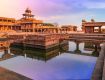 Valentineday Special Tour Packages On Agra Trip.