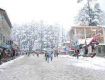 check out latest discount on this march in manali with friends.