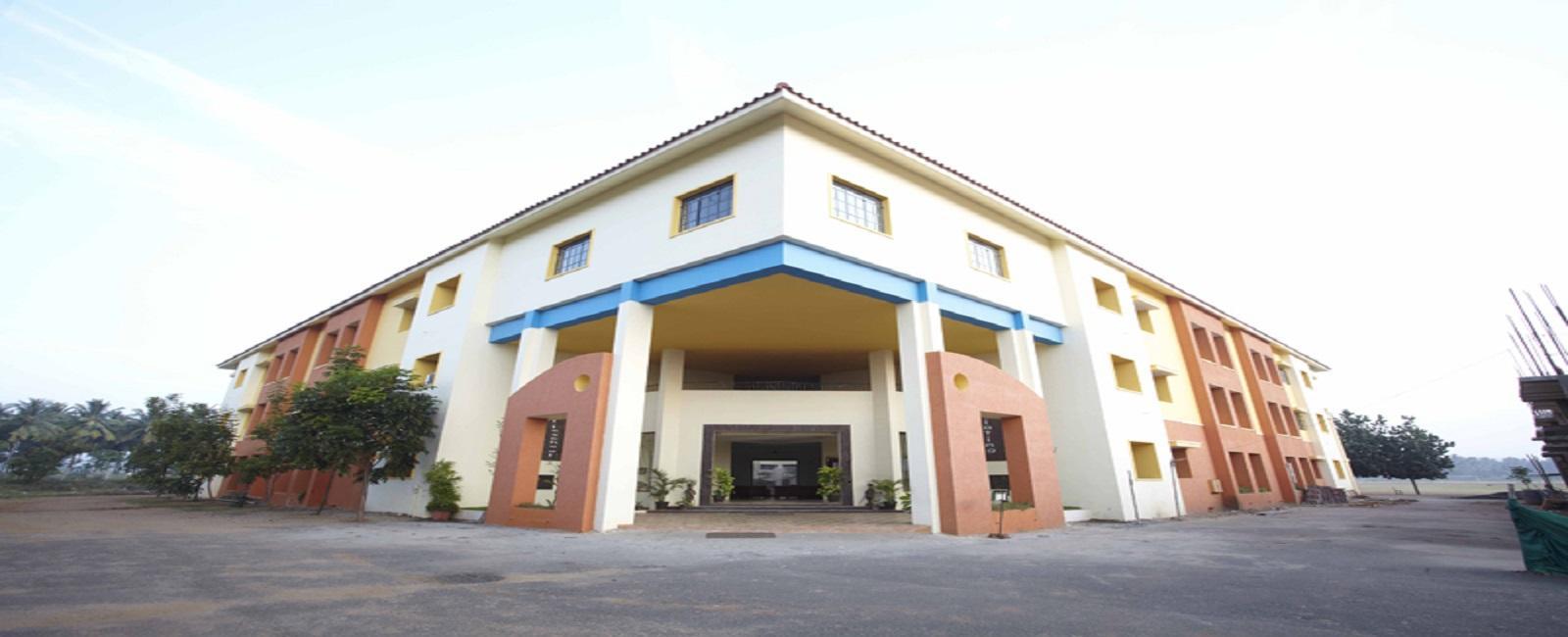 Yuvabharathi Public School, Coimbatore Cover Image - Best CBSE schools in Coimbatore - Zedua
