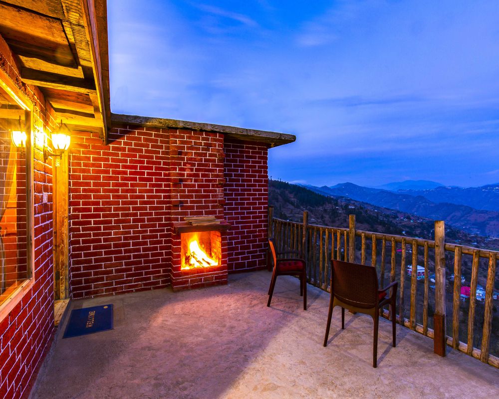 ZostelX Cheog Family Room Balcony Fireplace